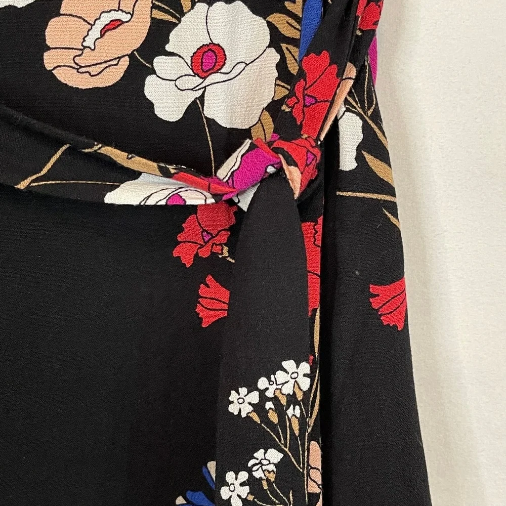 Popsugar Black Floral Tie Waist Dress NWT Size M